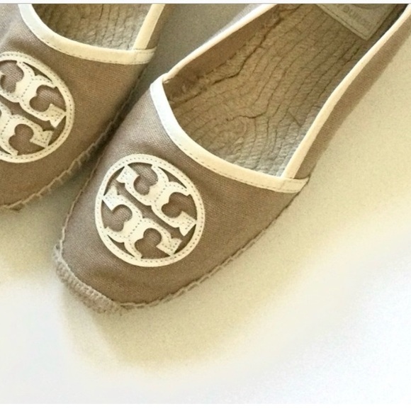 TORY BURCH ESPADRILLES SZ.9 - Picture 3 of 6